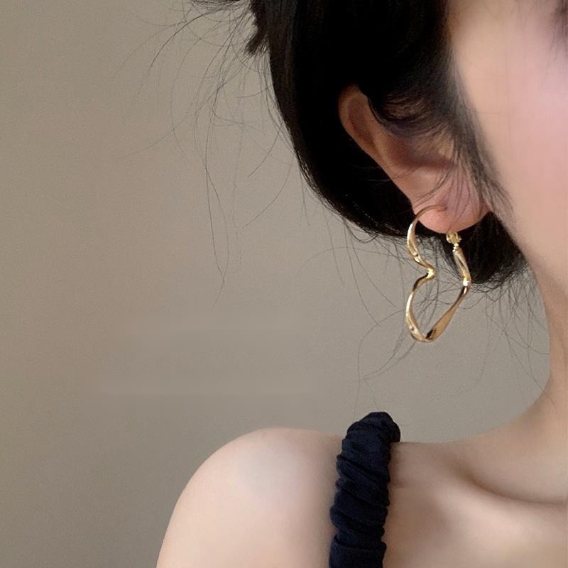 Khuyên Tai Hình Trái Tim Đính Đá Sang Trọng Phong Cách Hàn Quốc Thời Trang Cho Nữ