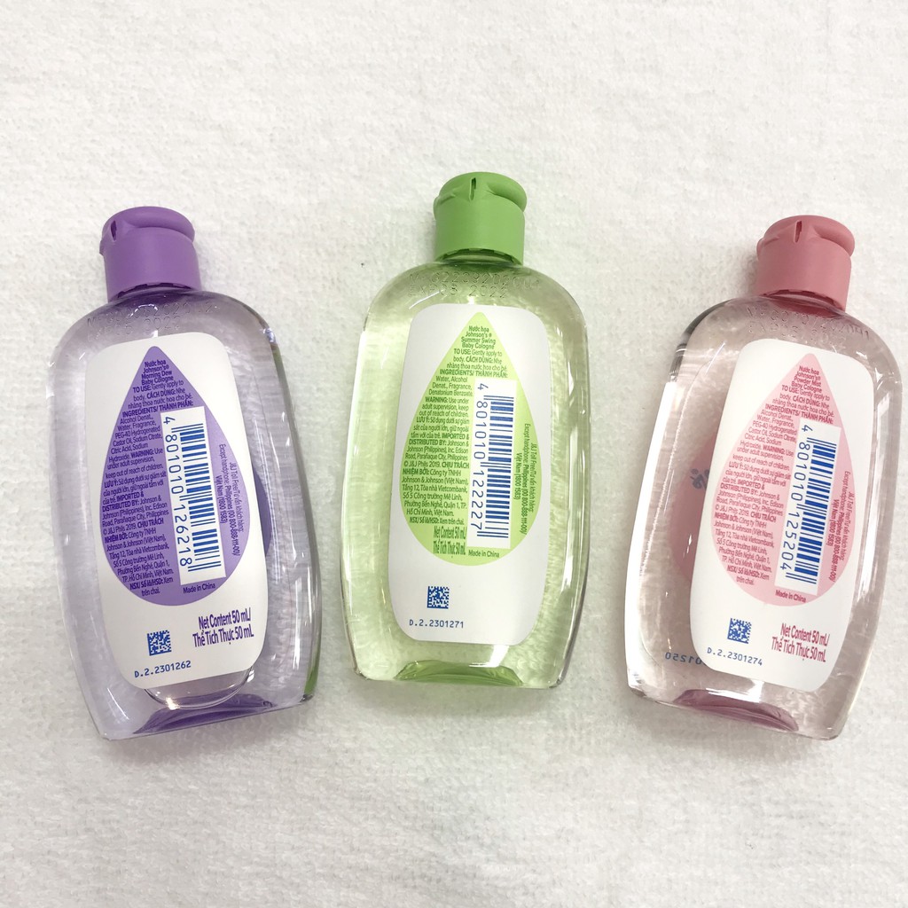 Nước Hoa Em Bé Johnson's Baby 50ml, mùi hương nhẹ nhàng như nắng mai sẽ mang lại cảm giác thơm mát cho bé