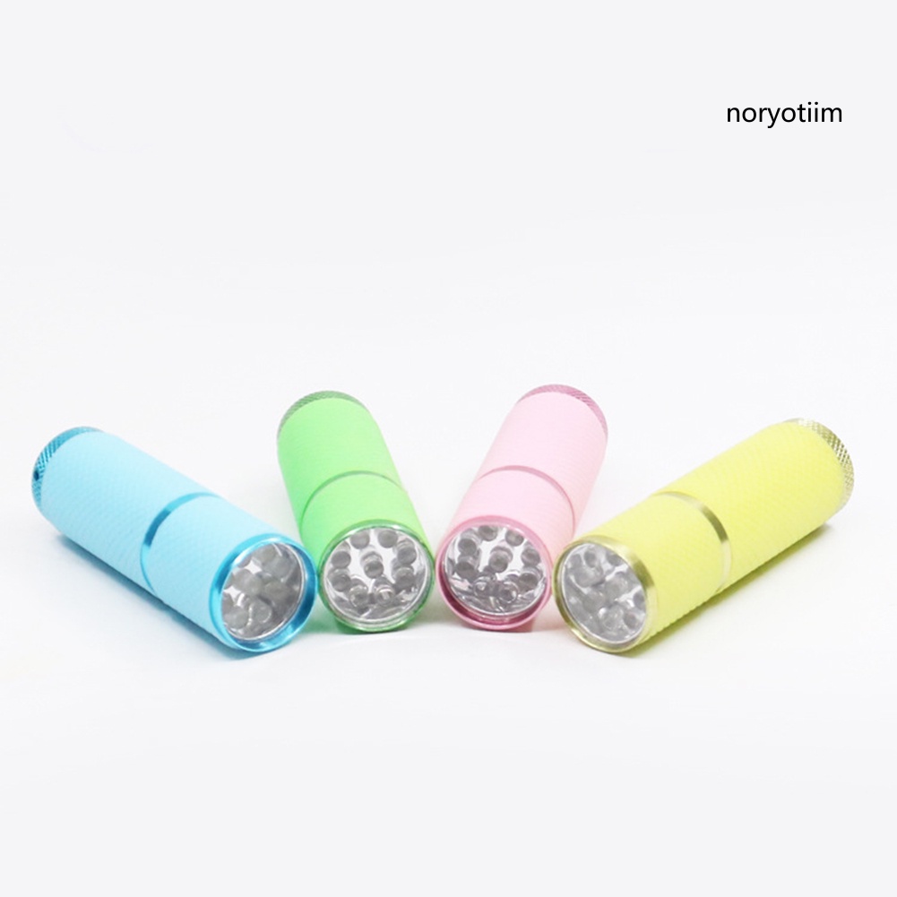 Máy sấy móng tay có đèn LED tiện lợi