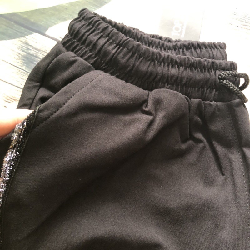 QUẦN BAGGY VIỀN KIM TUYẾN | BigBuy360 - bigbuy360.vn