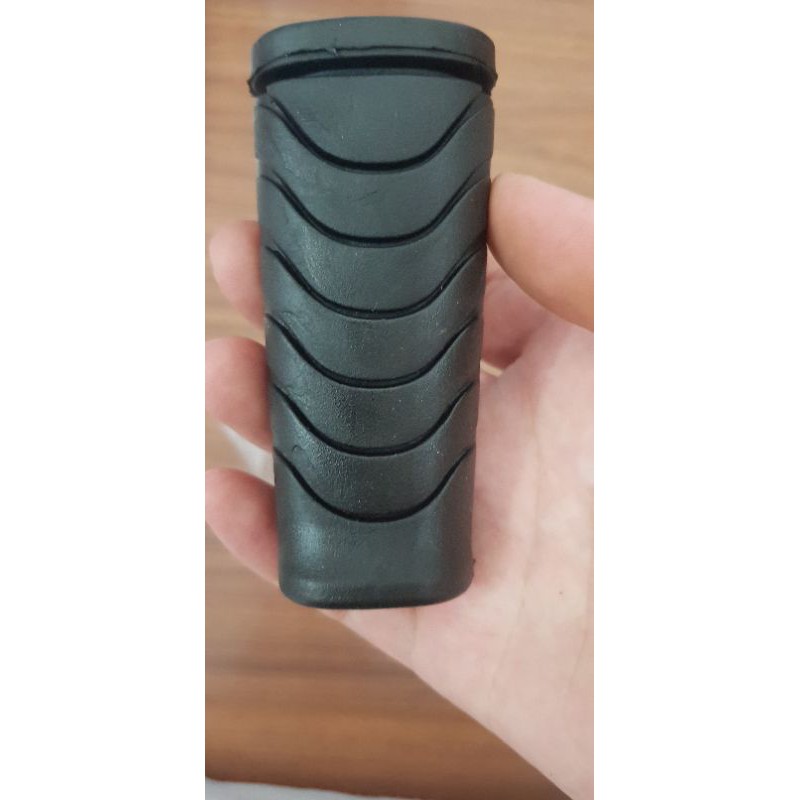 Cao su để chân chính lắp xe Wave S110, RSX110, cá 110 HDVN