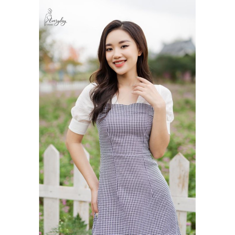 [Simply Shinning]Đầm ôm nữ body cổ vuông tay bèo Everyday thiết kế công sở V003