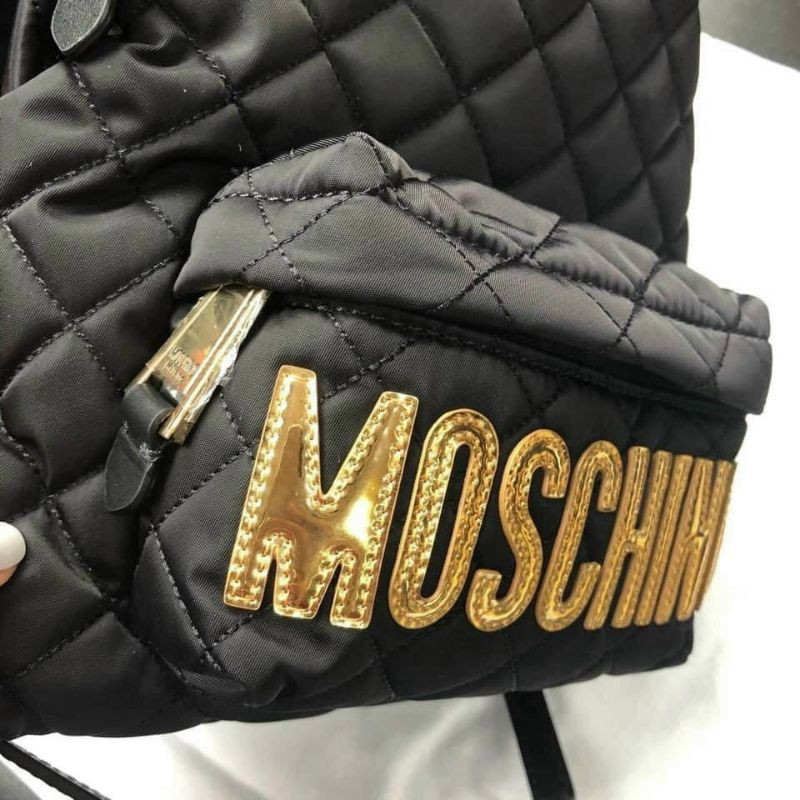 Balo Moschino