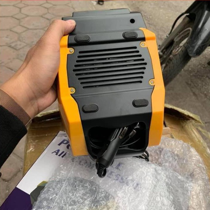 Bơm Ô Tô Khẩn Cấp PORTABLE AIR COMPRESSOR ATJ-1166S Công Suất Cao 150PSI Kèm Đồng Hồ Đo Áp Suất Lốp Và Đèn Led