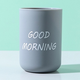 PP Plastic Material Toothbrush Holder Portable Travel Pack