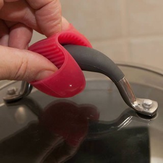 Miếng nhấc nồi silicone mini Mastrad