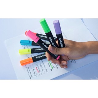 Bút highlight Artline EK-660