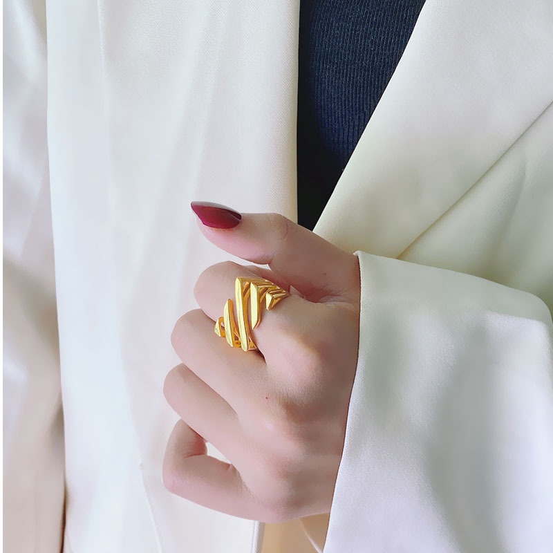 Nhẫn Thép Titan Mạ Vàng 18k Đơn Giản Thời Trang