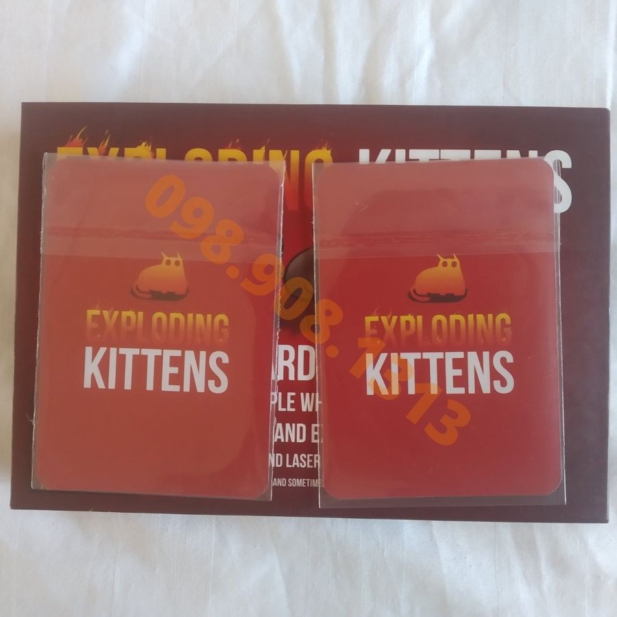 Sleeves bọc bài mèo nổ exploding kittens bảo vệ bài 6.4 x 9 cm 100 cái