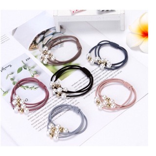 cột tóc 3 lớp đính hạt xinh xắn