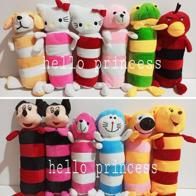 Gối Ôm Mini Hình Hello Kitty Mickey Minnie Đáng Yêu