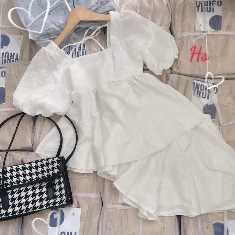 Sét áo babydoll tay bồng cổ vuông + quần đùi trắng hở lưng buộc dây Hs.T Tc2023
