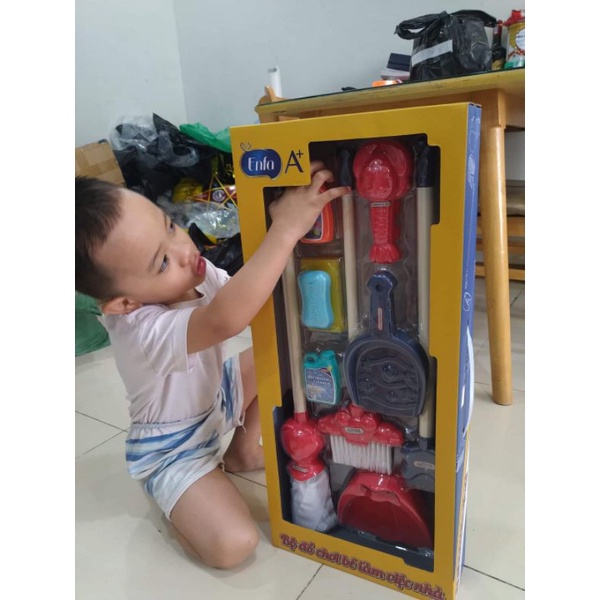 Đồ chơi bé làm việc nhà