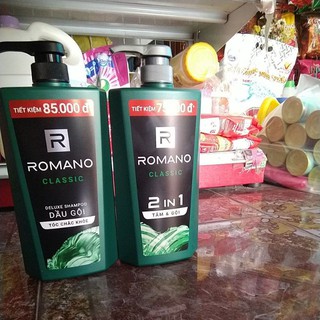 Dầu gội Romano 2 in 1 tắm gội chai khổng lồ 900g