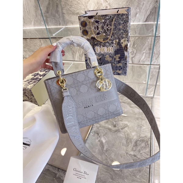 Túi xách mini nữ vải denim cao cấp hoạ tiết kim loại đính trang trí dây đeo bản to dior CD
