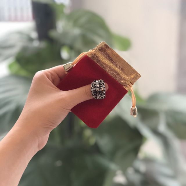 Nhẫn hoa văn Chrome Heart