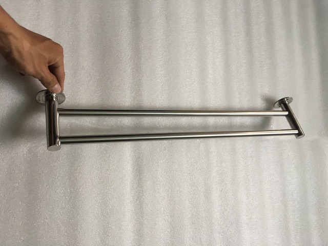 giá treo đồ nhà tắm bát tròn hình đồng tiền , dài 60 cm  inox 304 .MK 085