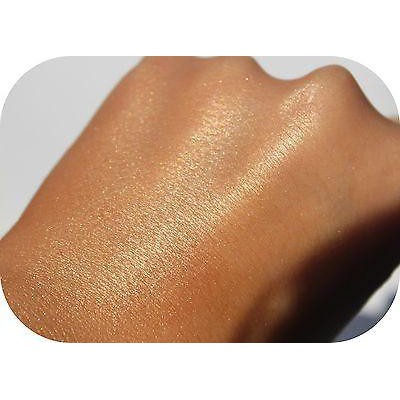 Kem bắt sáng Sun Beam Golden Bronze Complexion Highlighter Benefit