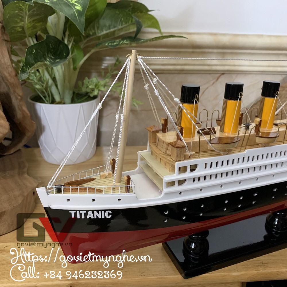 Mô hình tàu Titanic tàu gỗ trang trí tàu Titanic mô hình bằng gỗ - Gỗ sơn màu - Thân tàu dài 40cm