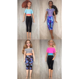 Búp bê Barbie made to move