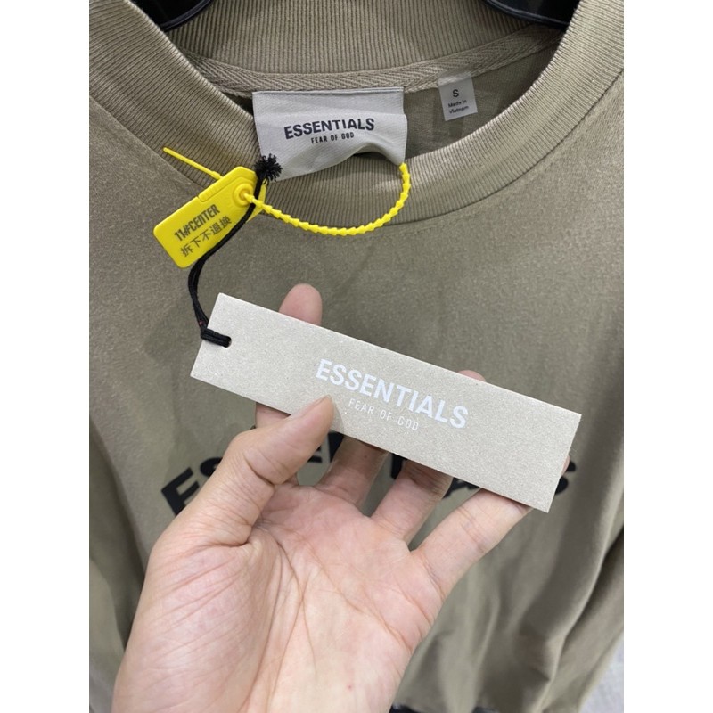 ⚡️[CHỈ 1 NGÀY] - Áo long sleeve Fear of God FOG ESSENTIALS ss20 Oatmeal cao cấp full tag túi, áo sweater FOG | BigBuy360 - bigbuy360.vn