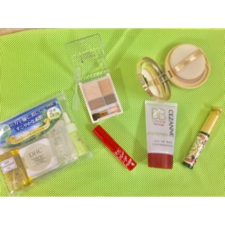 Set trang điểm tiện dụng cho người bận rộn