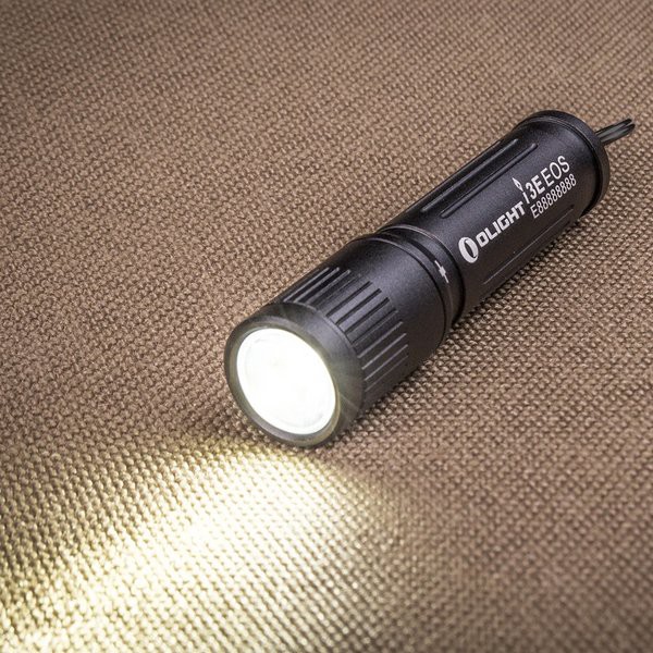 CHÍNH HÃNG OLIGHT - Đèn pin móc khóa I3E EOS ( Black - 90 lumens )