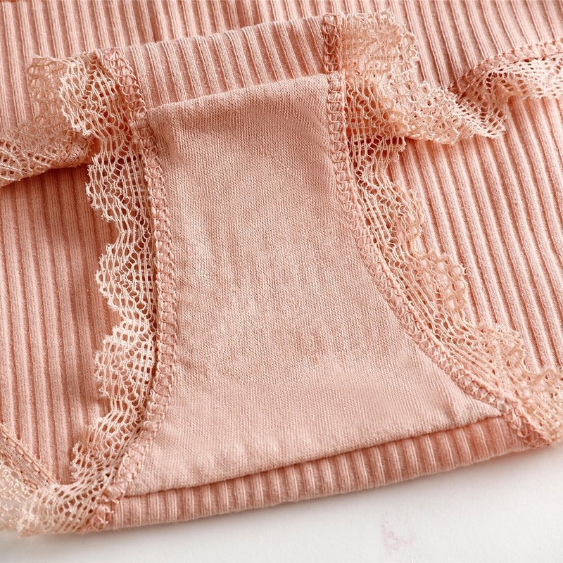 Quần lót nữ gân tăm cotton viền ren xinh xắn | BigBuy360 - bigbuy360.vn