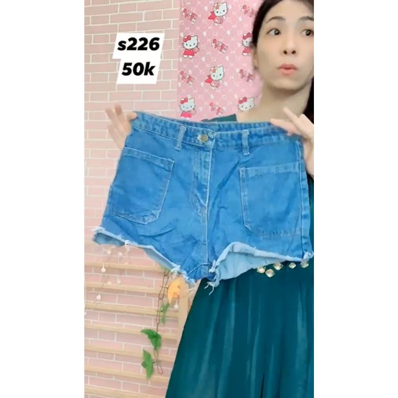 quần short jean lưng cao size 27,28. S226