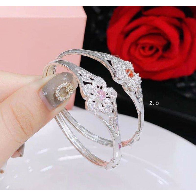 Lắc tay cứng bạc ta nhiều mẫu xinh
