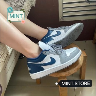 Giày sneaker xám xanh dương thấp cổ