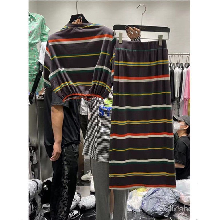 Bộ Áo Thun Ngắn Tay + Chân Váy Lưng Cao Họa Tiết Kẻ Sọc Phong Cách Hồng Kông Cổ Điển Cho Nữ