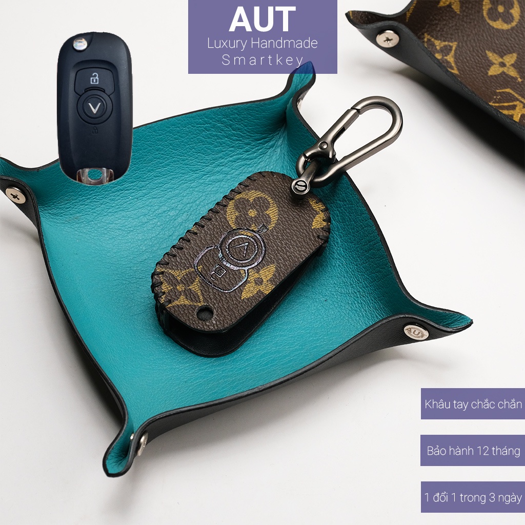Ốp da chìa khóa ô tô Vinfast Fadil chìa cơ LV khâu tay VF CD