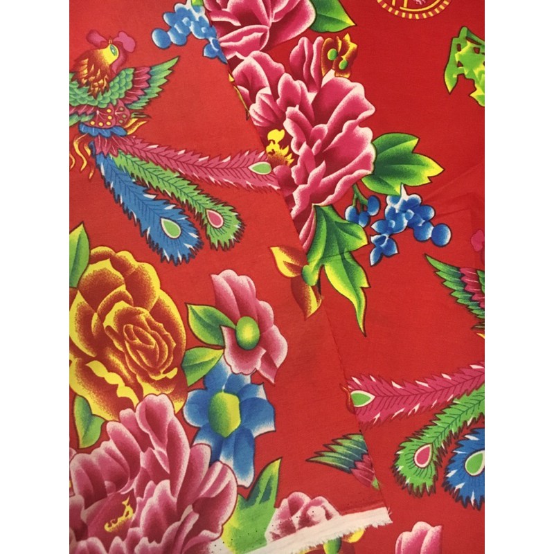 Vải con công đỏ trang trí ( khổ ngang 1,6m )