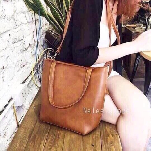Túi Tote đeo chéo nữ