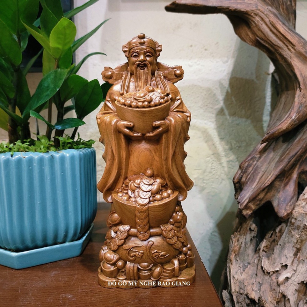 Tượng thần tài bằng gỗ thơm cao 20cm (tặng 1 vòng bách xanh)