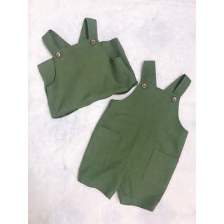 Yếm linen xanh rêu cho bé