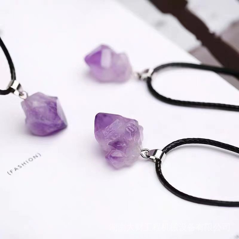 Thương hiệu: Tingqi Loại vật liệu: pha lê tự nhiên Vật liệu inlay: pha lê tự nhiên Thiết kế họa tiết: Khác Phong cách: văn học Giới tính áp dụng: chungNote: Các sản phẩm có chất liệu vàng, kim cương, đá quý trong shop đều là xi mạ/ nhân tạo.