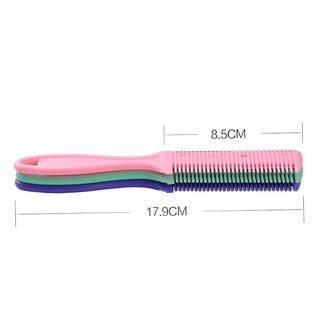 Convenient razor-shaped hair trimmer