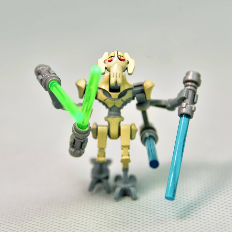 Mô Hình Nhân Vật Grievous Phim Star Wars 2 Loại PG8011