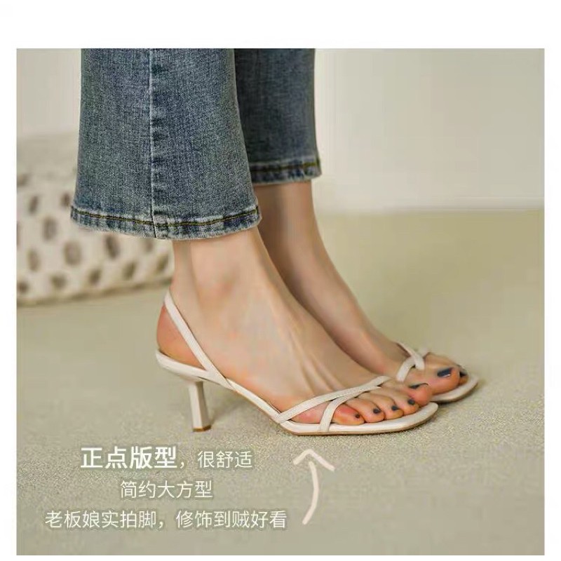 Giày Sandal