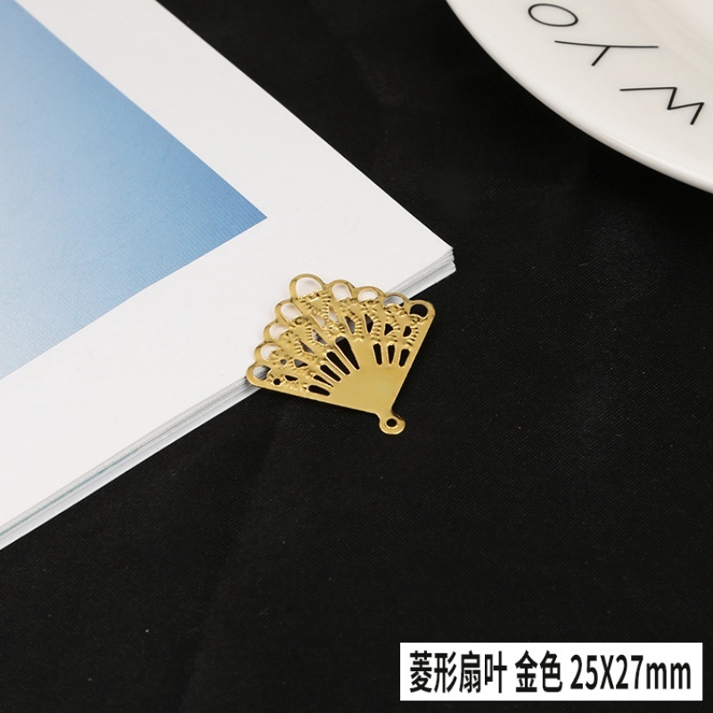 10pcs/pack Creative Vintage Fan Shaped Iron Pendant Pendant for Earring Hair Jewelry Making Supplies