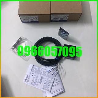 Cảm biến quang Omron  E3JK-RR12-C