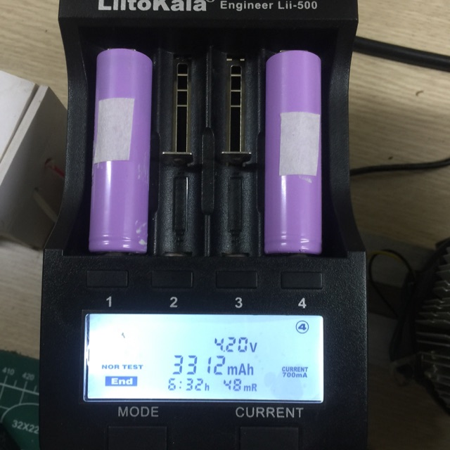 Pin 18650 dung lượng 2200mAh ( pin cũ tháo máy)