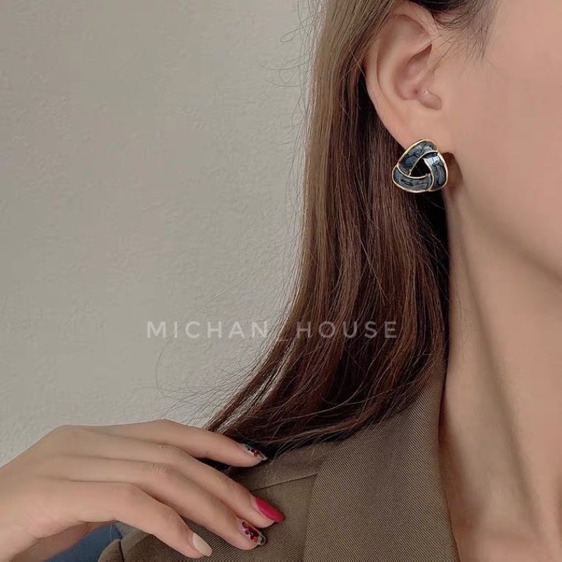 Hoa tai Retro vintage phù hợp đi chơi, đi làm cho các bạn nữ