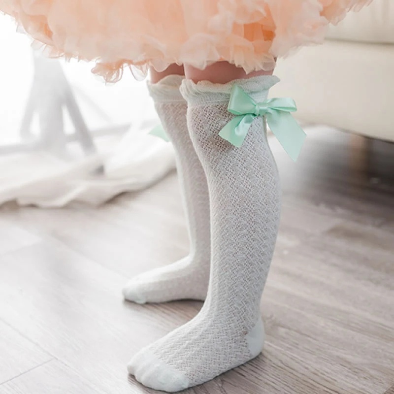 Tất Lưới Đính Nơ Siêu Mỏng Thoáng Khí Thoải Mái Cho Bé