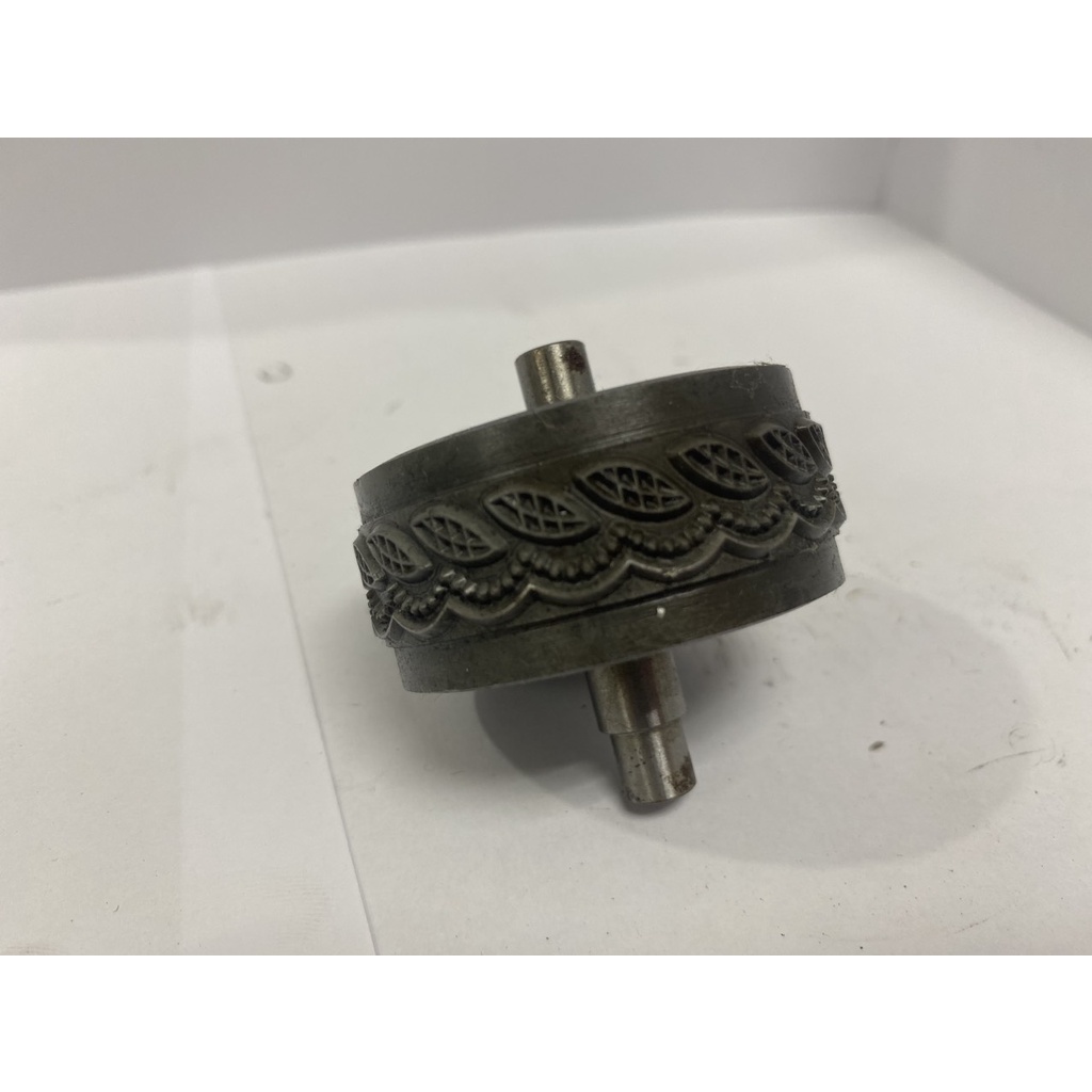 CON LĂN CÁN REN DẬP LAI CHÂN RÈM