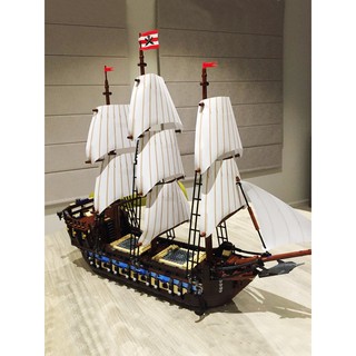 Lắp ghép Mô hình Pirates Imperial Caribbean Tàu Chiến Hoàng Gia Lion king 180056 19003