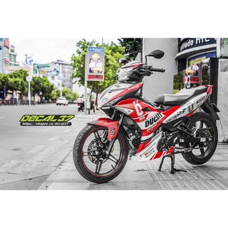 Tem Trùm Exciter 150 Ohlins trắng đỏ
