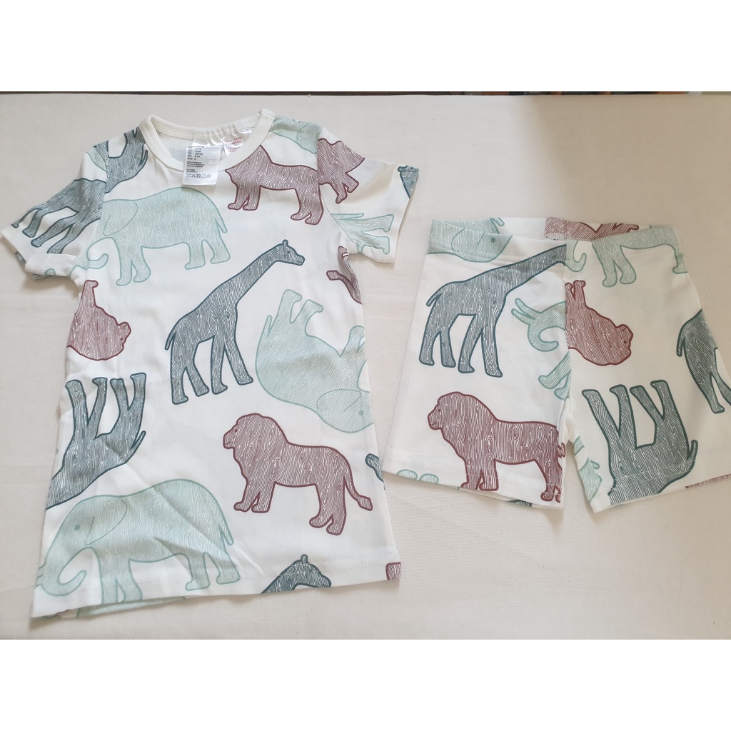 Giá gốc 50$ Set 3 Bộ Đồ Đùi Thun Cotton Bé Trai Tay Ngắn Cổ Tròn Co Giãn Thấm Hút 4 6 8 10 years F167